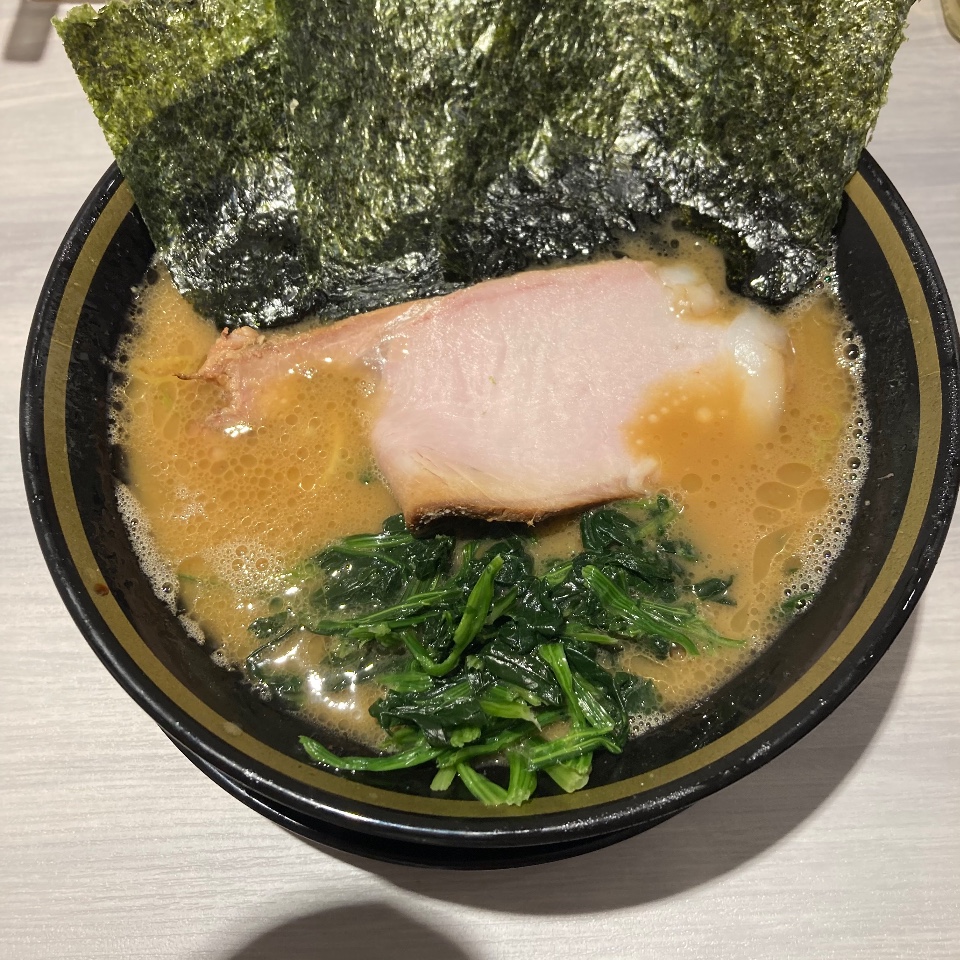 横浜家系ラーメン てつ家