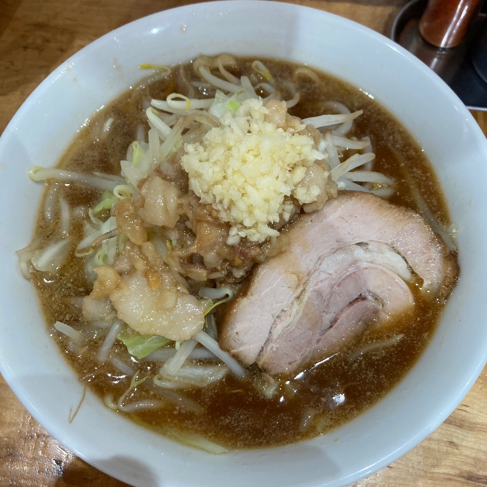 六麓 豚らーめん 九段下店