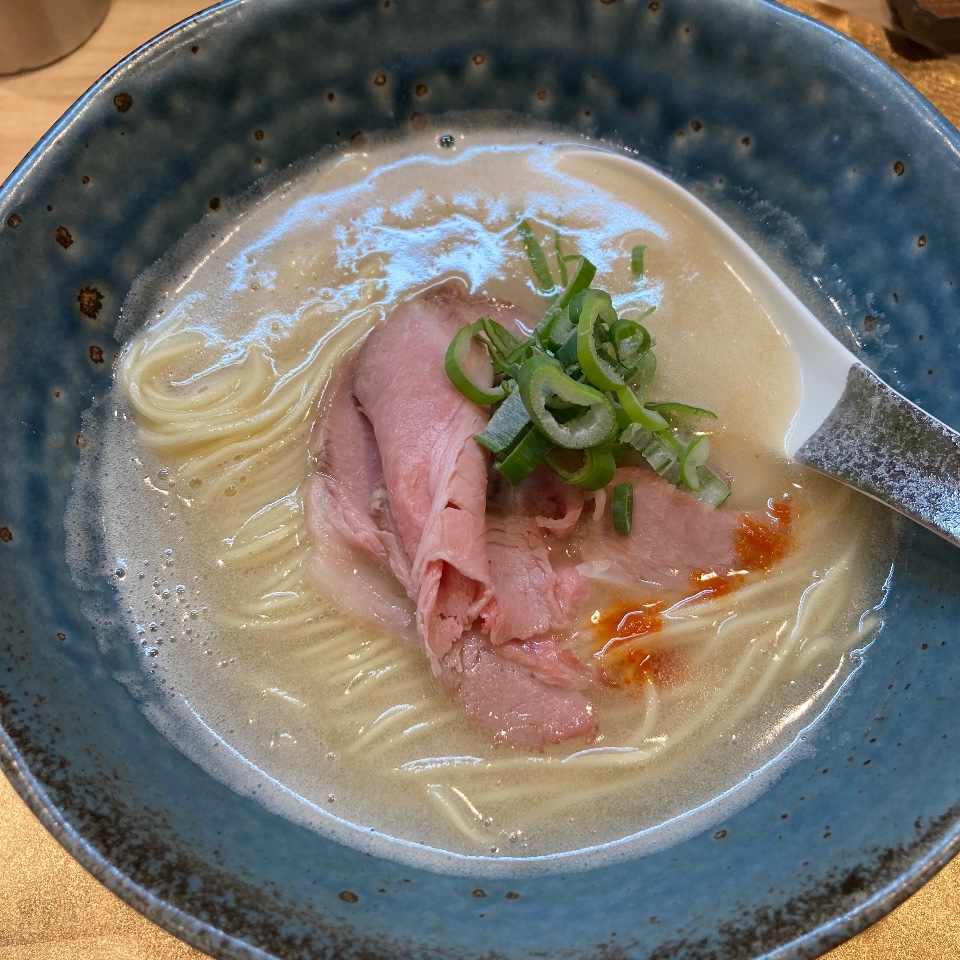 純とんこつラーメン 天翔 北千住本店