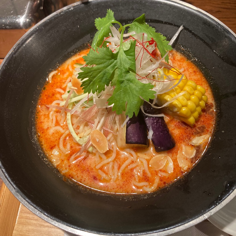 新潟三宝亭 東京ラボ 中目黒店