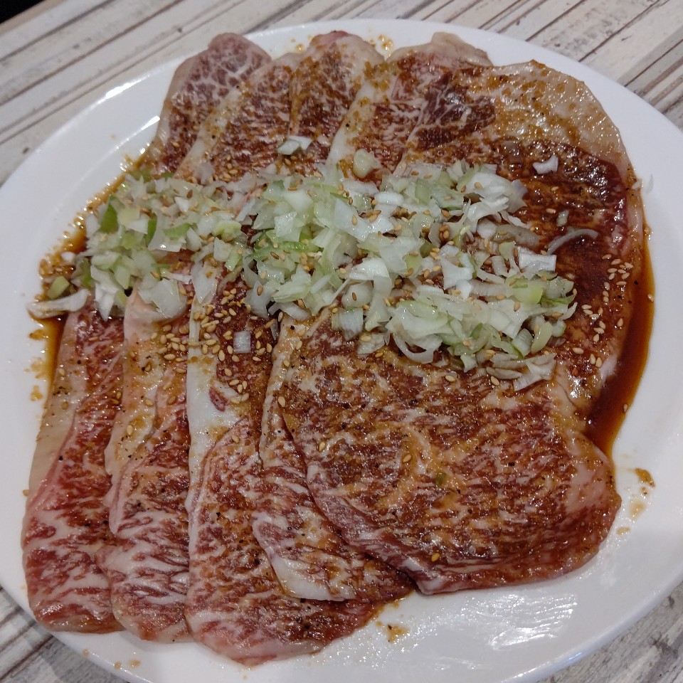 焼肉ホルモン料理 とらじ亭 日暮里店