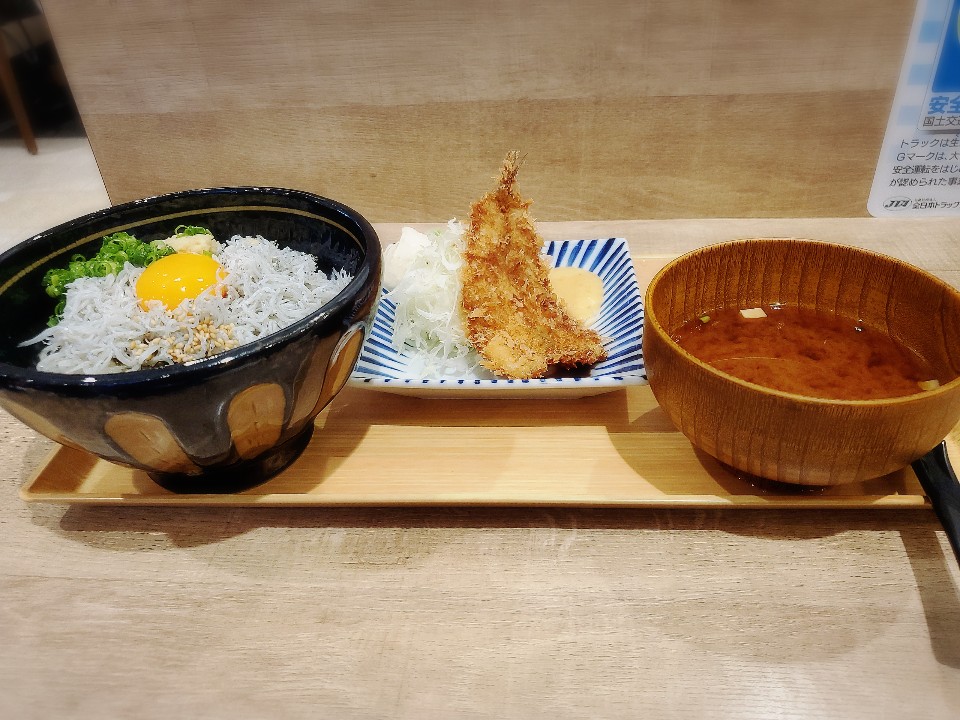漁師食堂 三河丸