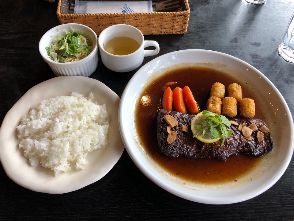 STEAK&COFFEE 菊