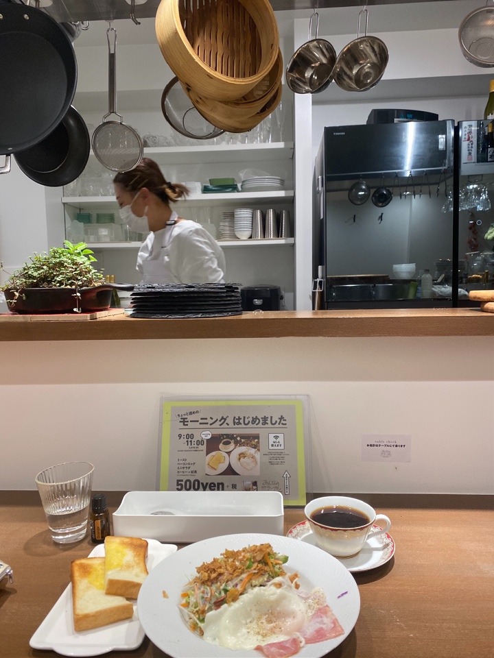 経堂駅1分 食べて飲めるお店 みんなの みんなのテーブル 経堂 ツクツク グルメ 投稿型グルメデーターベース