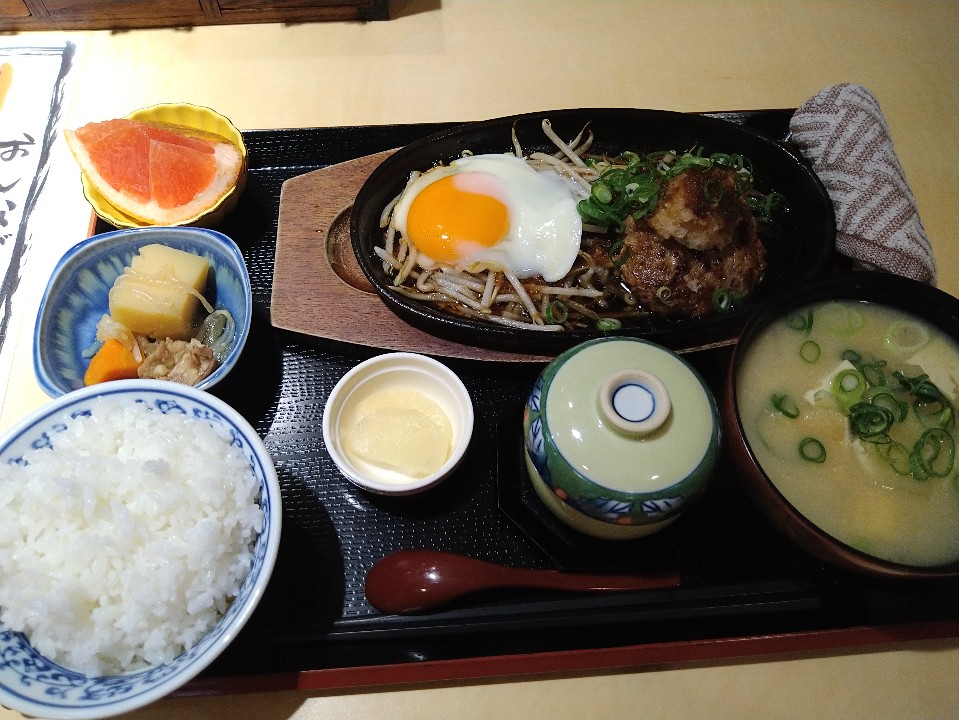 四季彩膳彩羽