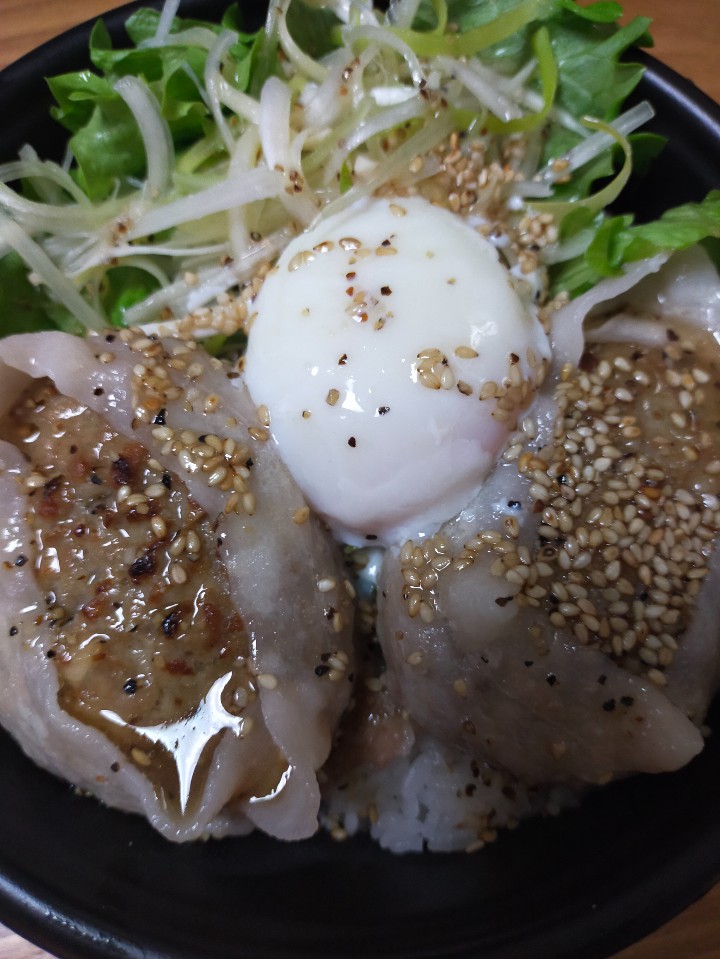 和牛食堂 見和店