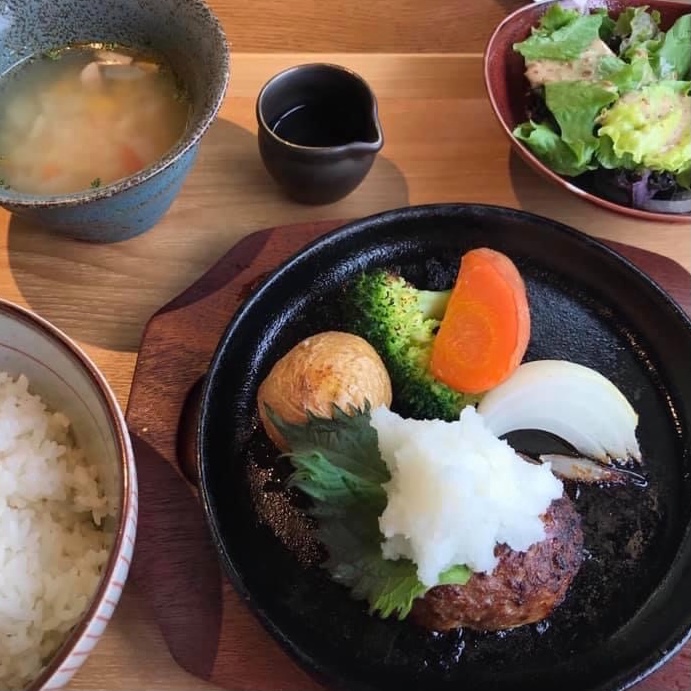 窯焼きバーグ五十八