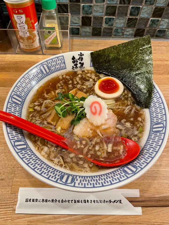 豚骨魚介ラーメン 小僧またおまえか。 南森町店