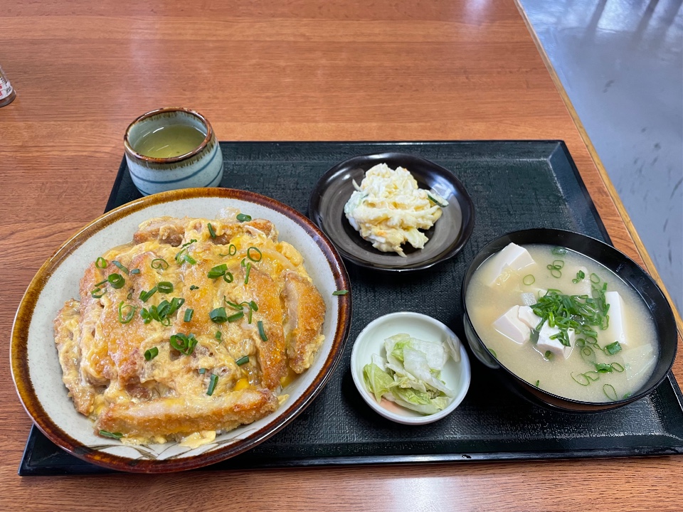 お食事処 あっちゃん