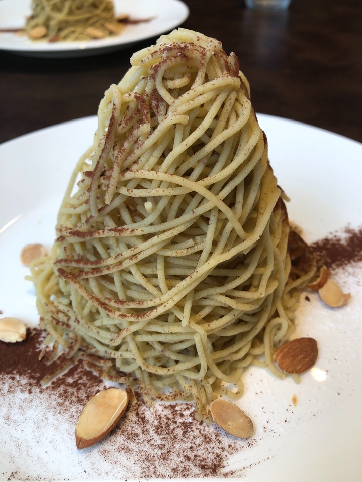 AUX BACCHANALES 札幌赤レンガテラス店