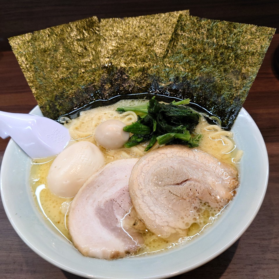 横浜家系ラーメン魂心家 河内長野店