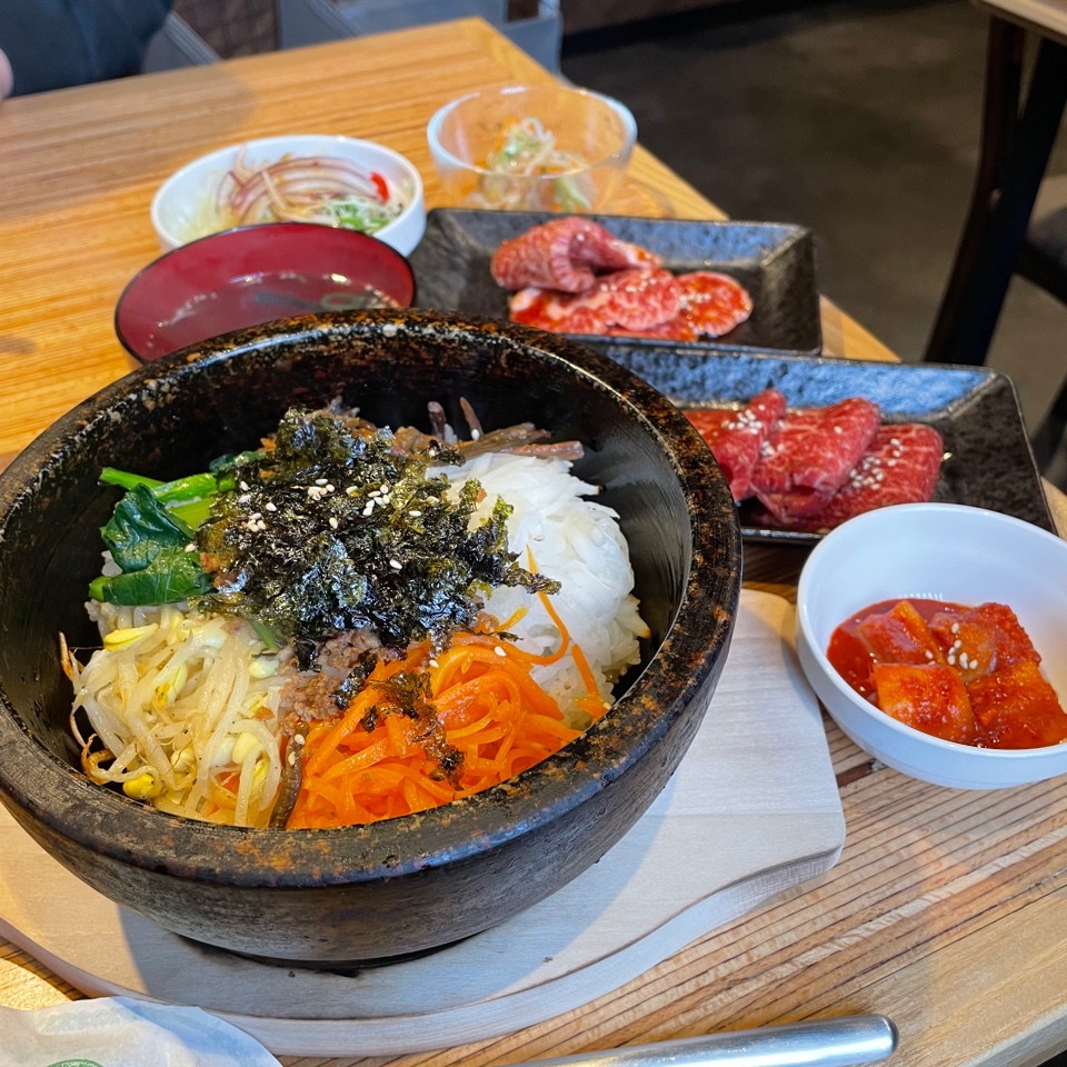 焼肉・コリアンダイニング 89(パク)