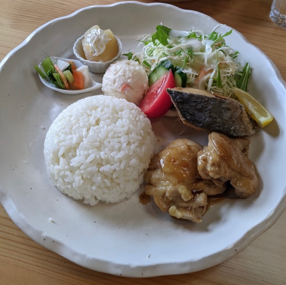 ドッグカフェ ウィズ