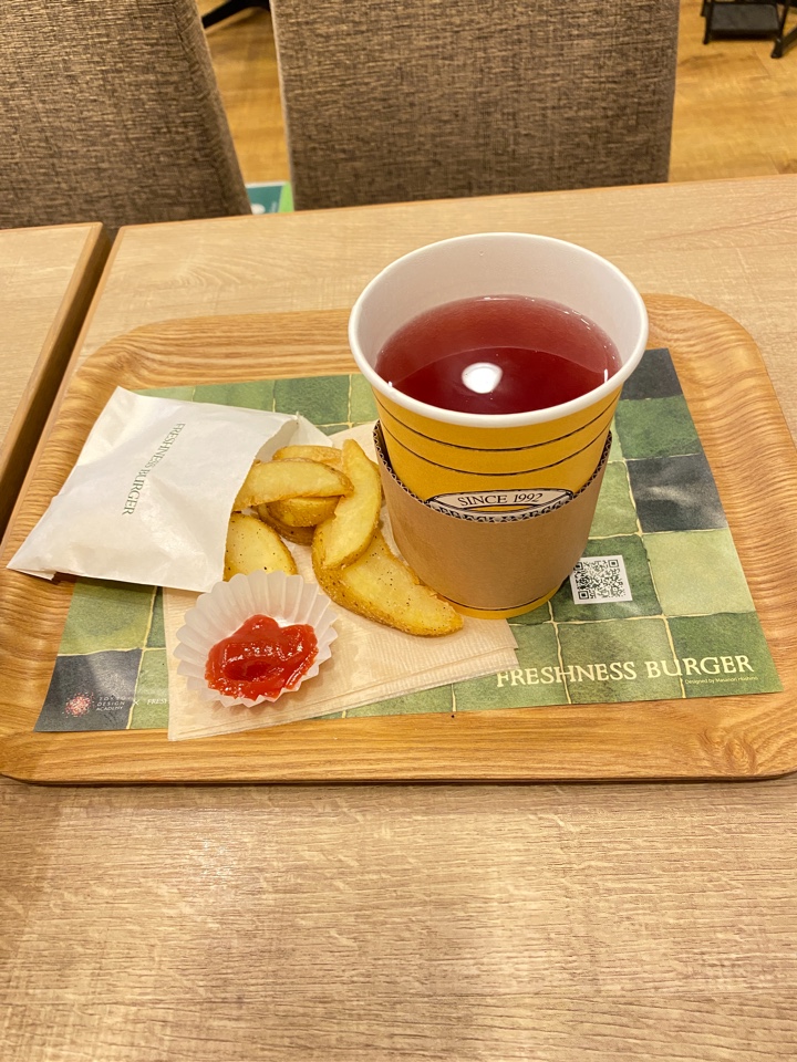 フレッシュネスバーガー 吉祥寺東町店