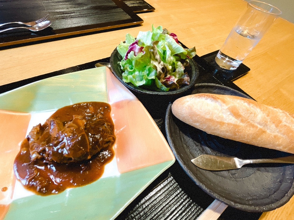 欧風料理屋 紫ぜん