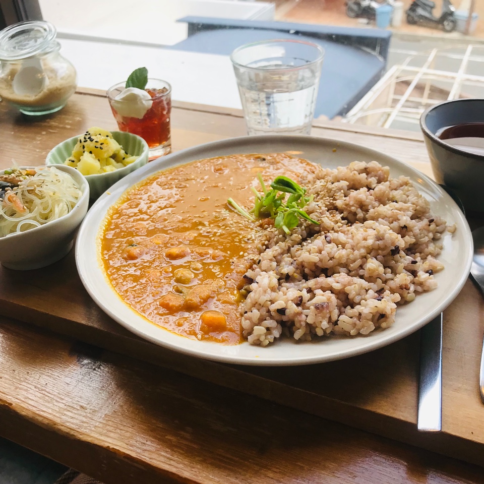 niji cafe（ニジ カフェ）