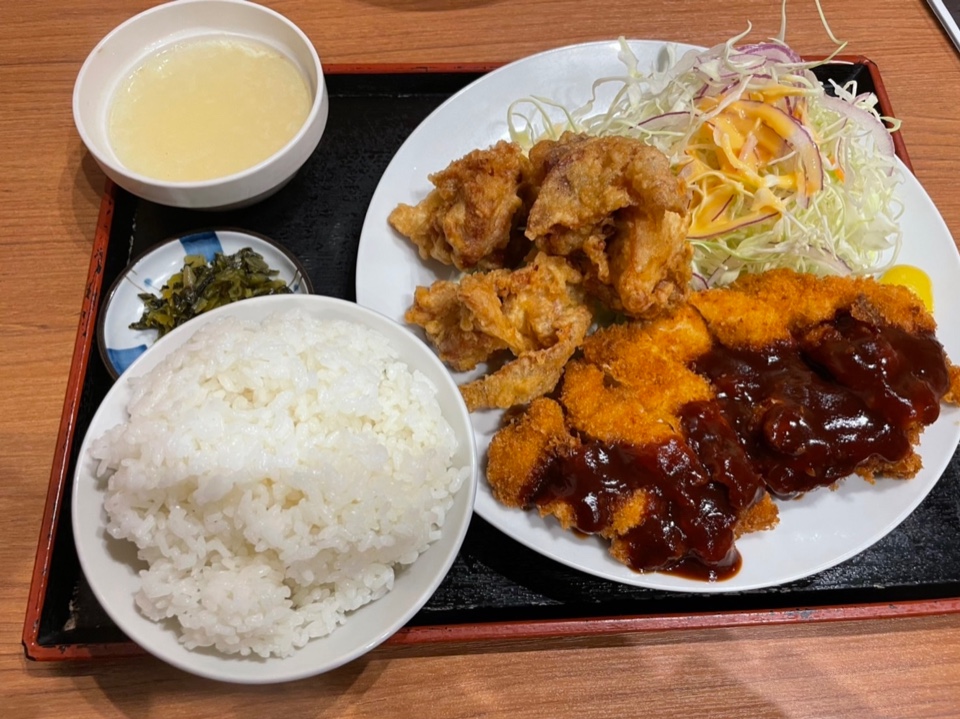 めし処 味道園