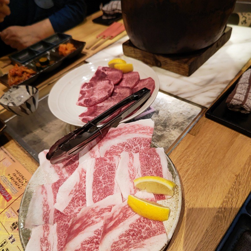 本格炭火焼肉 あかつき