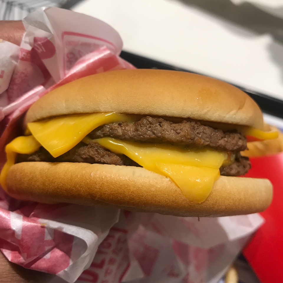 マクドナルド  外環八尾店