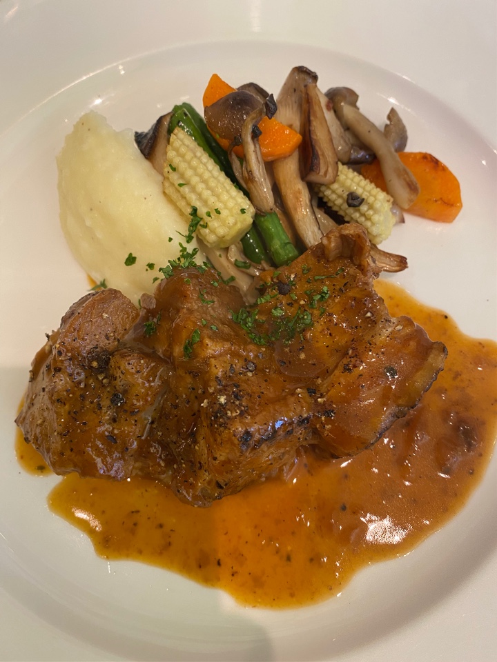 フランス料理 ビストロ レスカリエ