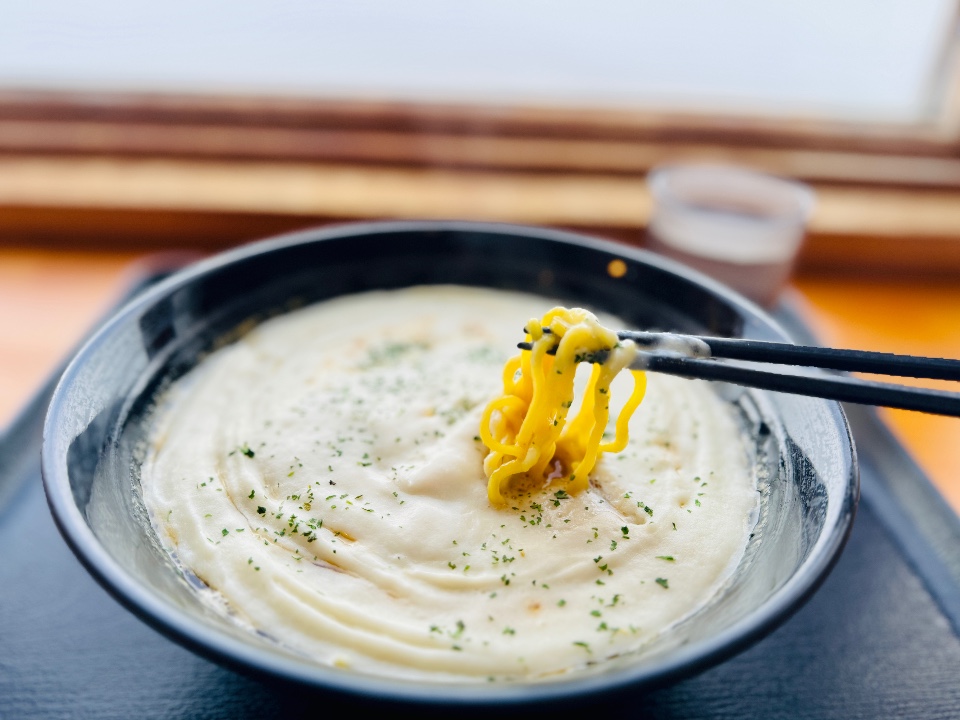 ニセコラーメン ポテラ