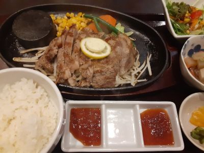 新潟県長岡市で 絶対うまい ステーキ屋さん Juicy