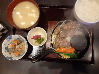 新潟県長岡市で 絶対うまい ステーキ屋さん Juicy