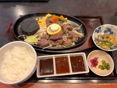新潟県長岡市で 絶対うまい ステーキ屋さん Juicy